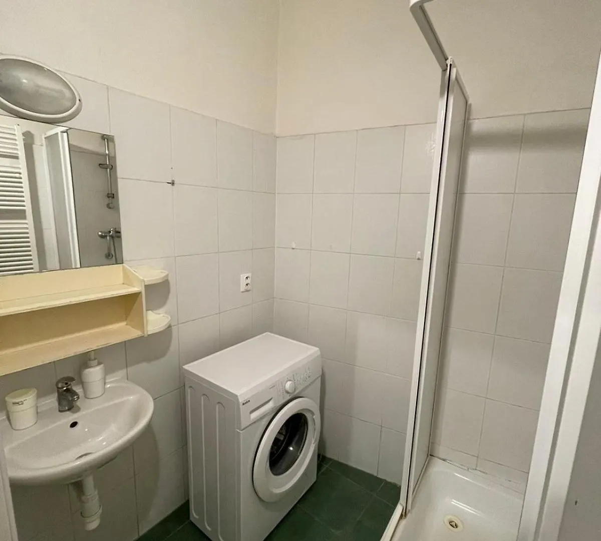 Near Main Railway And Bus Station, Vankovka Brno Apartment